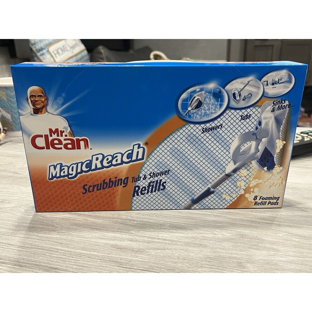 New Mr. Clean Magic Reach Scrubbing Tub And Shower 8 Foaming Refill Pads